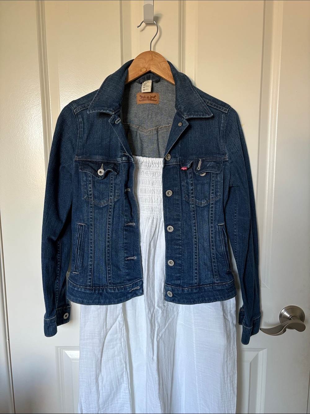 Levi's Women's Dark Blue Denim Jean Jacket Size Small